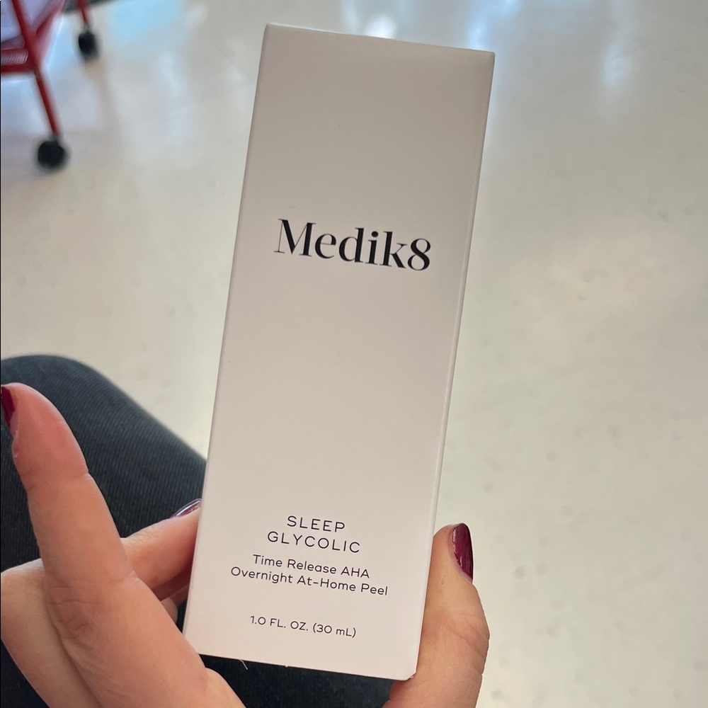 Medik8 Sleep Glycolic Peel - White